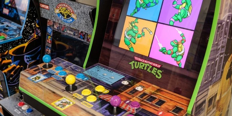 découvrez notre sélection des jeux arcade incontournables qui ont marqué l'histoire du jeu vidéo. plongez dans l'univers nostalgique des classiques et retrouvez l'excitation des salles d'arcade avec ces titres emblématiques.