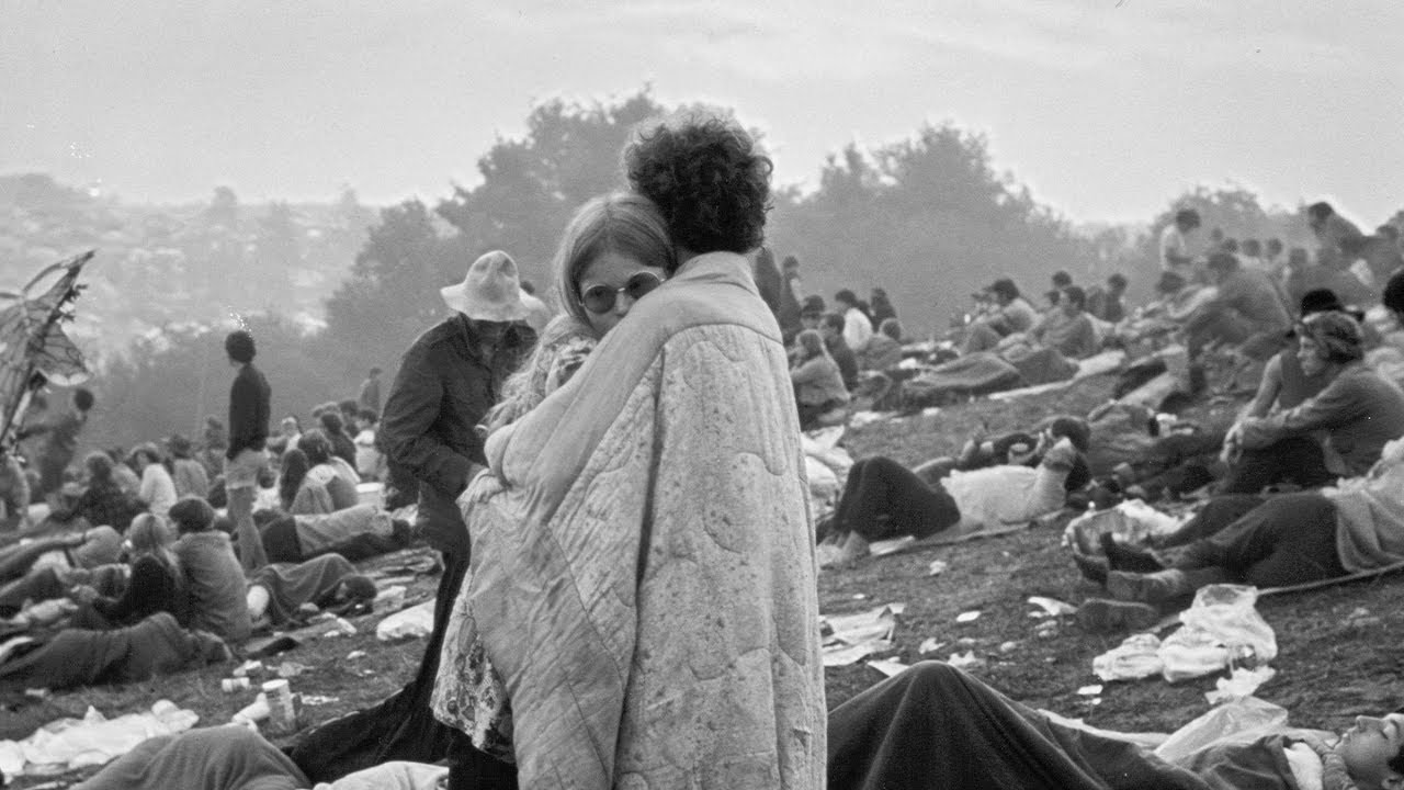 découvrez woodstock à travers un prisme unique où le funk rencontre l'horreur. plongez dans une expérience inoubliable mêlant musique envoûtante et frissons saisissants, et laissez-vous emporter par cette aventure audacieuse et originale.