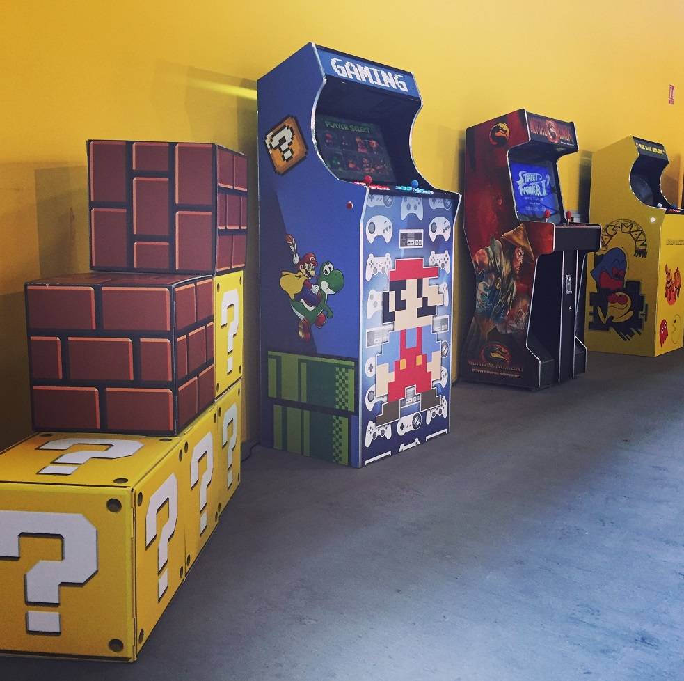 découvrez notre service de location de bornes d'arcade à perpignan pour revivre la magie des jeux rétro. idéal pour vos événements, anniversaires ou soirées, profitez d'une expérience ludique inoubliable avec les classiques des jeux vidéo.