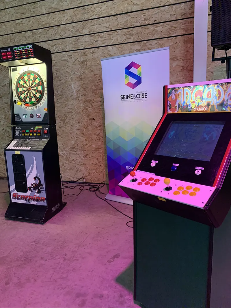 louez une borne d'arcade à saint-paul pour vos événements inoubliables. offrez à vos invités une expérience ludique unique avec un large choix de jeux rétro et modernes. faites de votre fête, mariage ou soirée d'entreprise un moment exceptionnel grâce à nos bornes d'arcade de qualité!