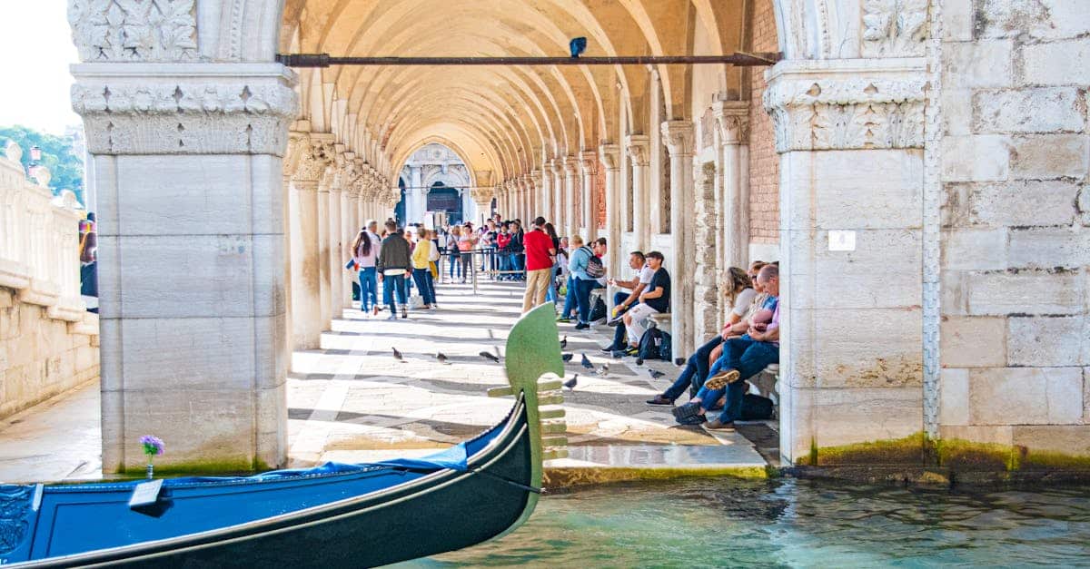 découvrez l'univers fascinant des arcades, un lieu où passion et nostalgie se rencontrent à travers une multitude de jeux vidéo classiques et modernes. plongez dans une expérience ludique inoubliable, parfaite pour les amateurs de divertissement et de compétitions entre amis!