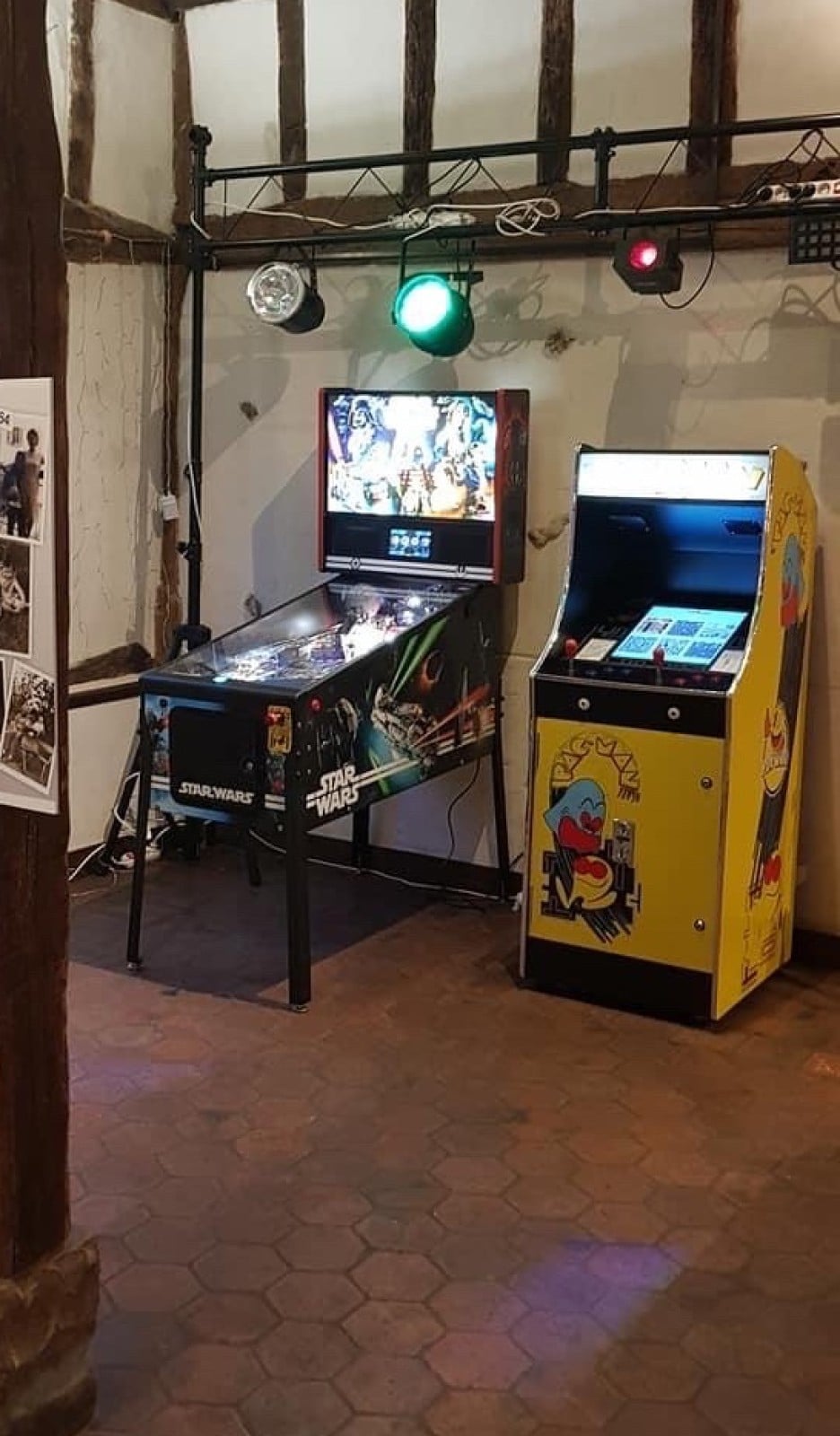 louez une borne d'arcade dans la région du 76 pour revivre les classiques du jeu vidéo et ajouter une touche rétro à vos événements. profitez d'un large choix de jeux et d'une ambiance ludique inoubliable !