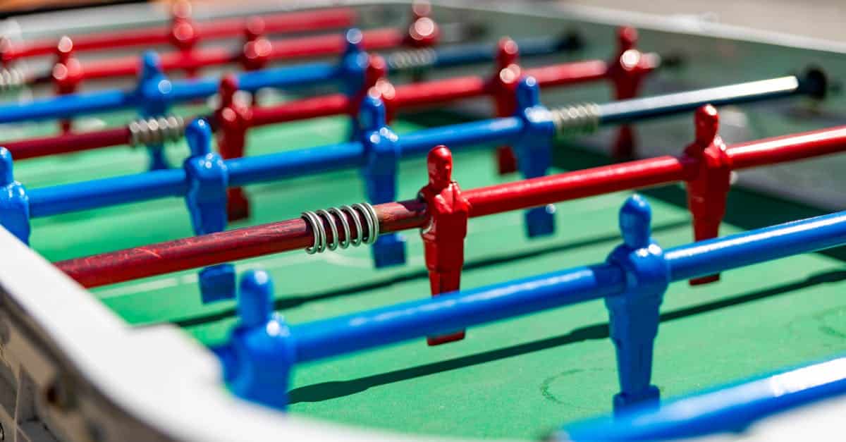 découvrez l'univers captivant des arcades : des jeux vidéo rétro aux compétitions modernes, plongez dans une expérience ludique inoubliable où le divertissement et la nostalgie se rencontrent.